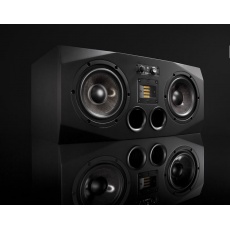 ADAM Audio A77X- Monitor aktywny bliskiego / średniego pola, trójdrożny, 2 Woofery 7", Tweeter X-ART, wbudowany EQ [wysokie i niskie częstotliwości ], moc 100/150 W