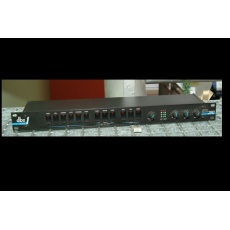 DBX 290 cyfrowy stereo multiefekt reverb