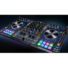 Denon DJ MC7000  Profesjonalny 4-deckowy kontroler DJ