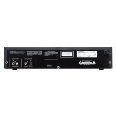 Tascam CD-200 odtwarzacz CD wysokiej klasy i odporności , odtwarza pliki MP3, Wav , wyjście cyfrowe RCA , SPDIF