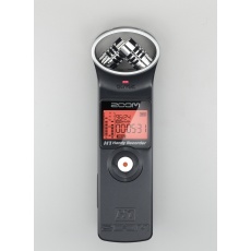 Zoom H1 - miniaturowy   rejestrator cyfrowy 